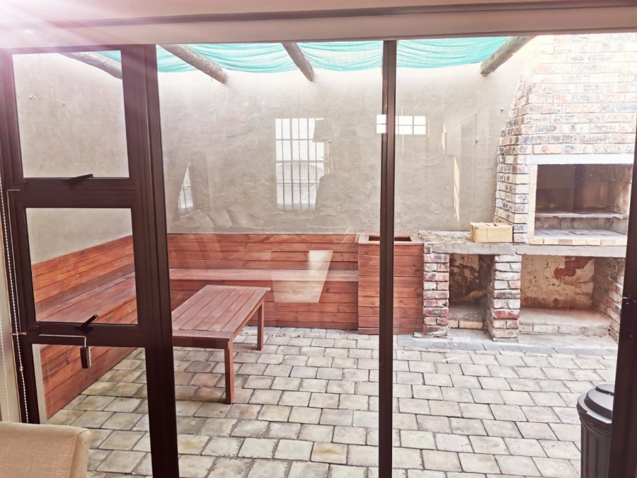 2 Bedroom Property for Sale in Richmond Hill Eastern Cape